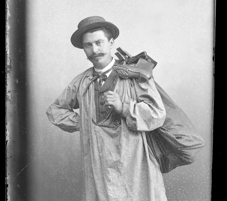 Visite guidée de l’exposition Les métiers du quotidien  (Fonds Parry) 